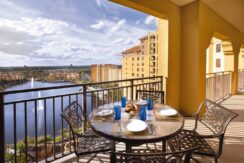 Wyndham Bonnet Creek -Spotlight